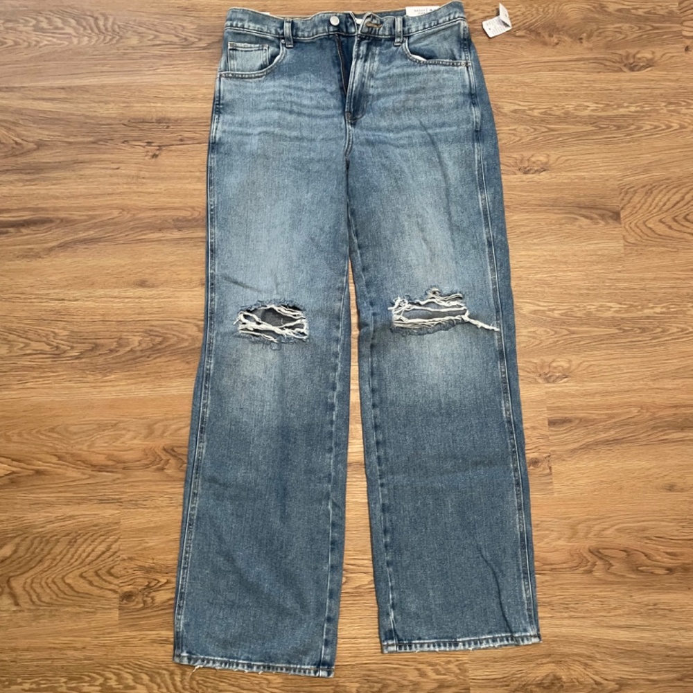 Jeans - Picture 2 of 2